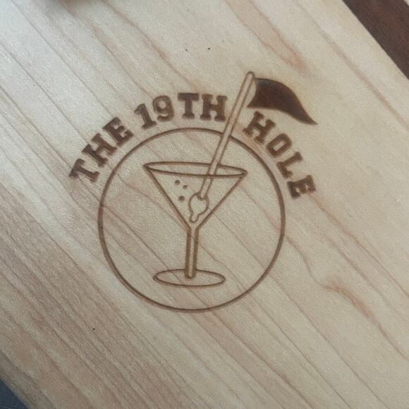 NWT Cutting Board Barware-Soundview Millworks "The 19th Hole" Martini Engraving - Picture 11 of 11
